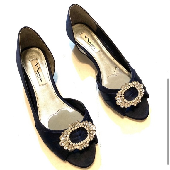 Nina New York kitten heels. Size 7.5. Like new! No flaws! - Picture 3 of 6